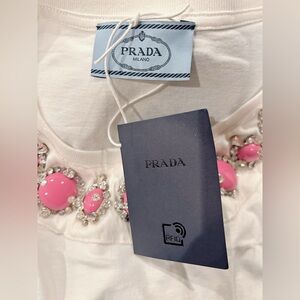 🚩steal Prada White Tee with Pink Accents